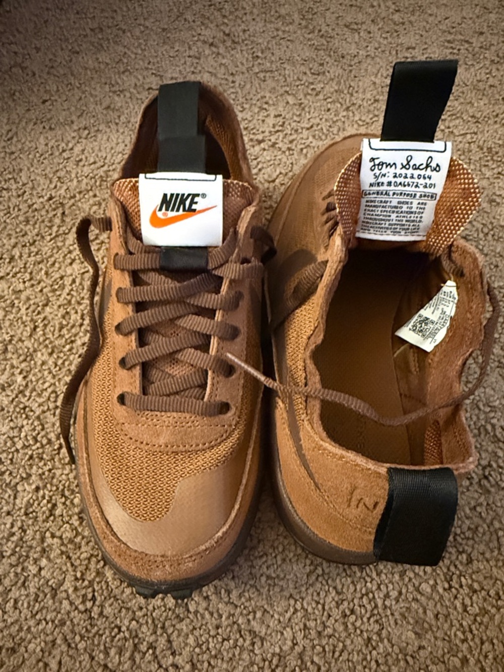 Nike Women’s  Brown Low-Top Sneakers with Black Pull Tabs